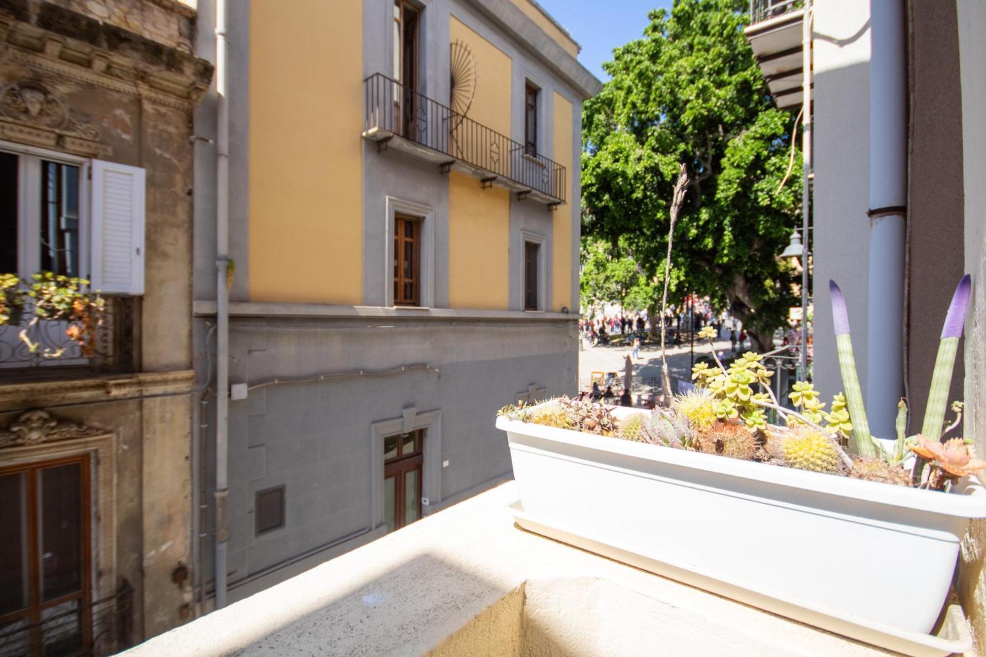 Casa Remy Lägenhet Cagliari Exteriör bild