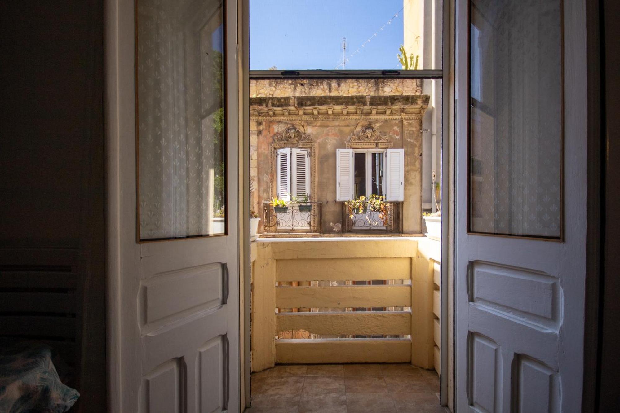 Casa Remy Lägenhet Cagliari Exteriör bild